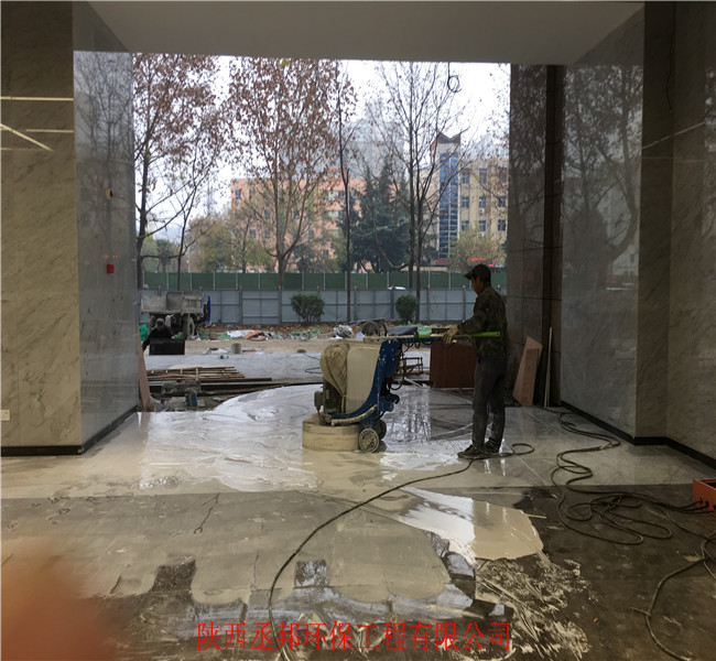 ��������ʯ�Ľᾧ