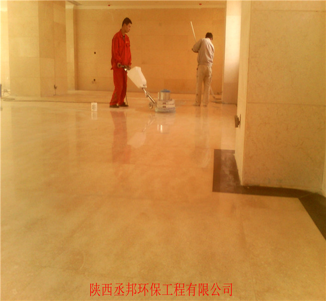 ü������Ƶ�ʯ�Ľᾧ