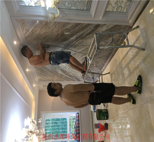 ���³�ʯ�Ľᾧ